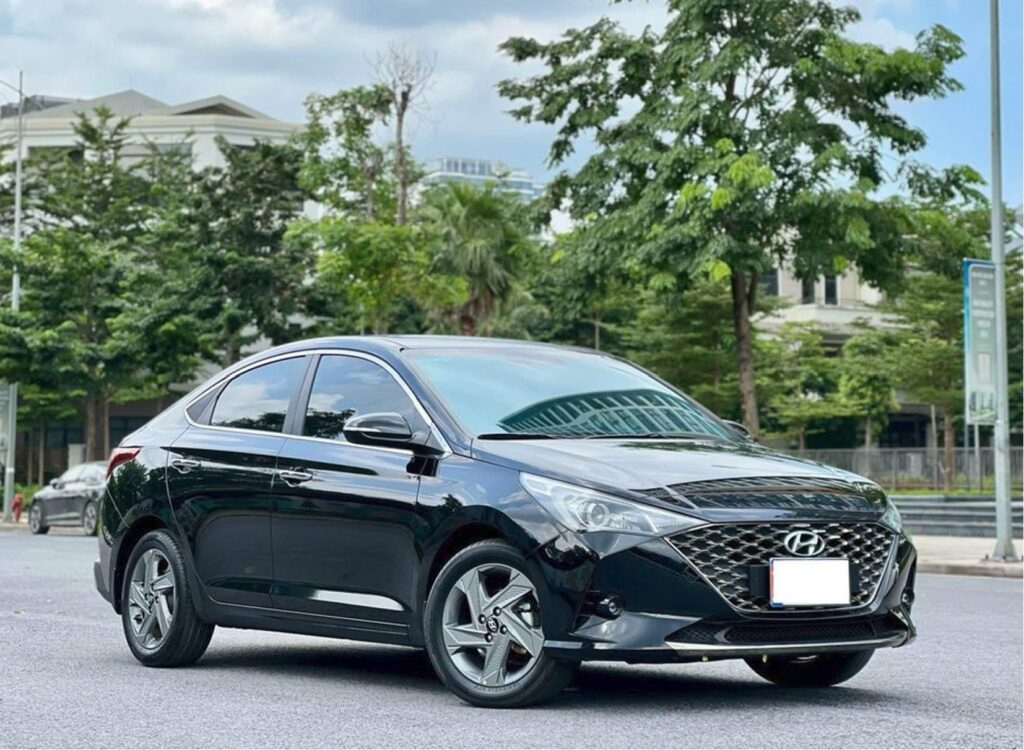 Xe ô tô 4 chỗ Hyundai Accent có Nội thất rộng rãi, êm ái