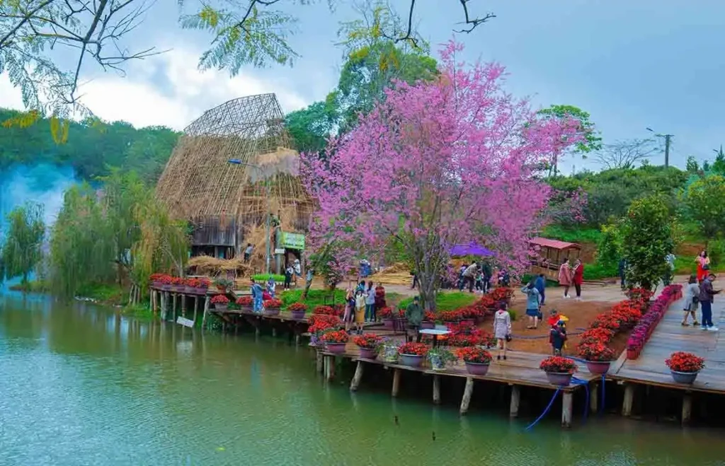 Khu du lịch sinh thái măng Đen